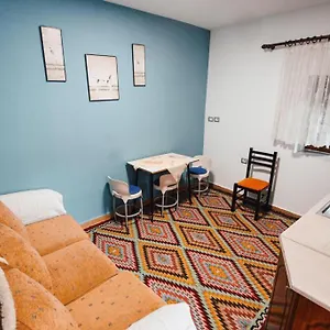 Bb Apartament Apartamento Gjirokastër