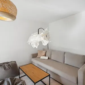 Affordable Comfort In Zúrich